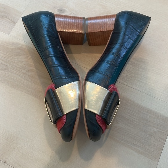 Frances Valentine  New York “Kit” Navy Blue Pink Calf Hair Textured Pumps Size 8 - Picture 2 of 8